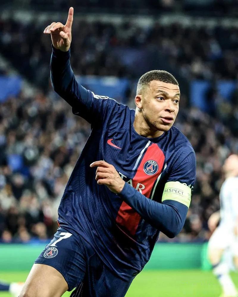 爱游戏入口官网-姆巴佩重要时刻重要助攻，TL带队取胜！热度持续攀升(梅西姆巴佩会师决赛)