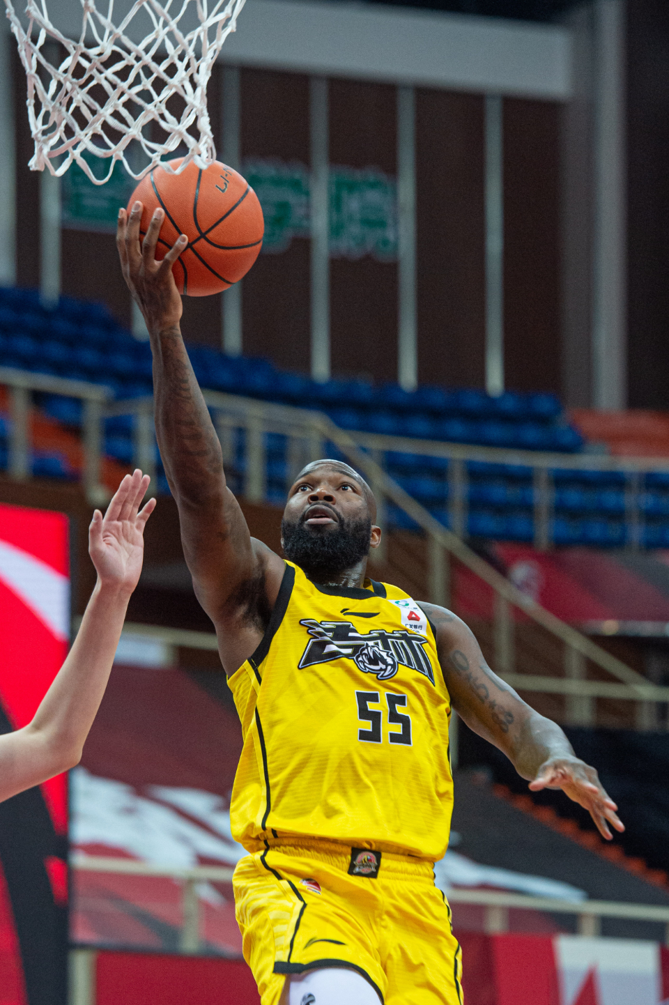 爱游戏官方-转会期美洲杯传出新动向；波特兰开拓者门线救险；高层表态：压力陡增；赛季目标并未改变的简单介绍