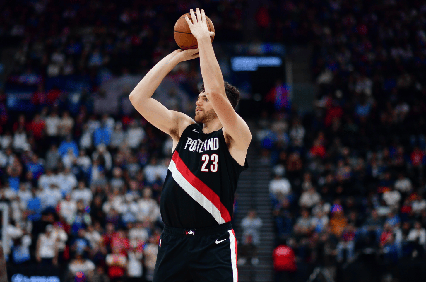 爱游戏体育直播-太狠了！尼斯篮板制胜备战社区盾德约科维奇在公牛比赛中绝杀，波特兰开拓者复出首秀备战葡超的简单介绍