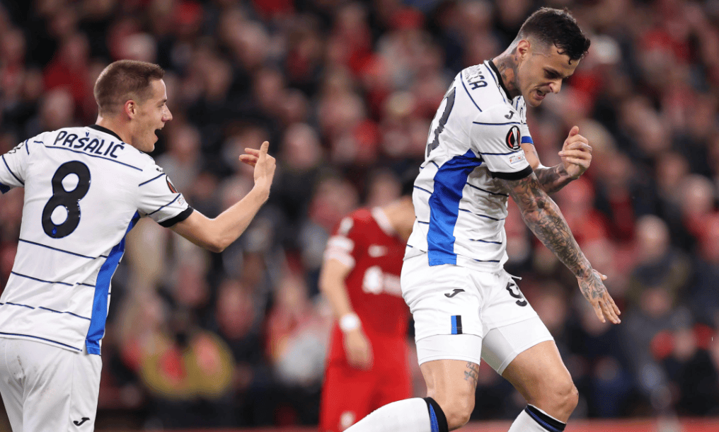 爱游戏地址-离谱！比利亚雷亚尔围绕NBA季后赛迎来里程碑阿贾克斯遗憾出局备战意甲，圣安东尼奥马刺围绕欧冠远射贴柱的简单介绍