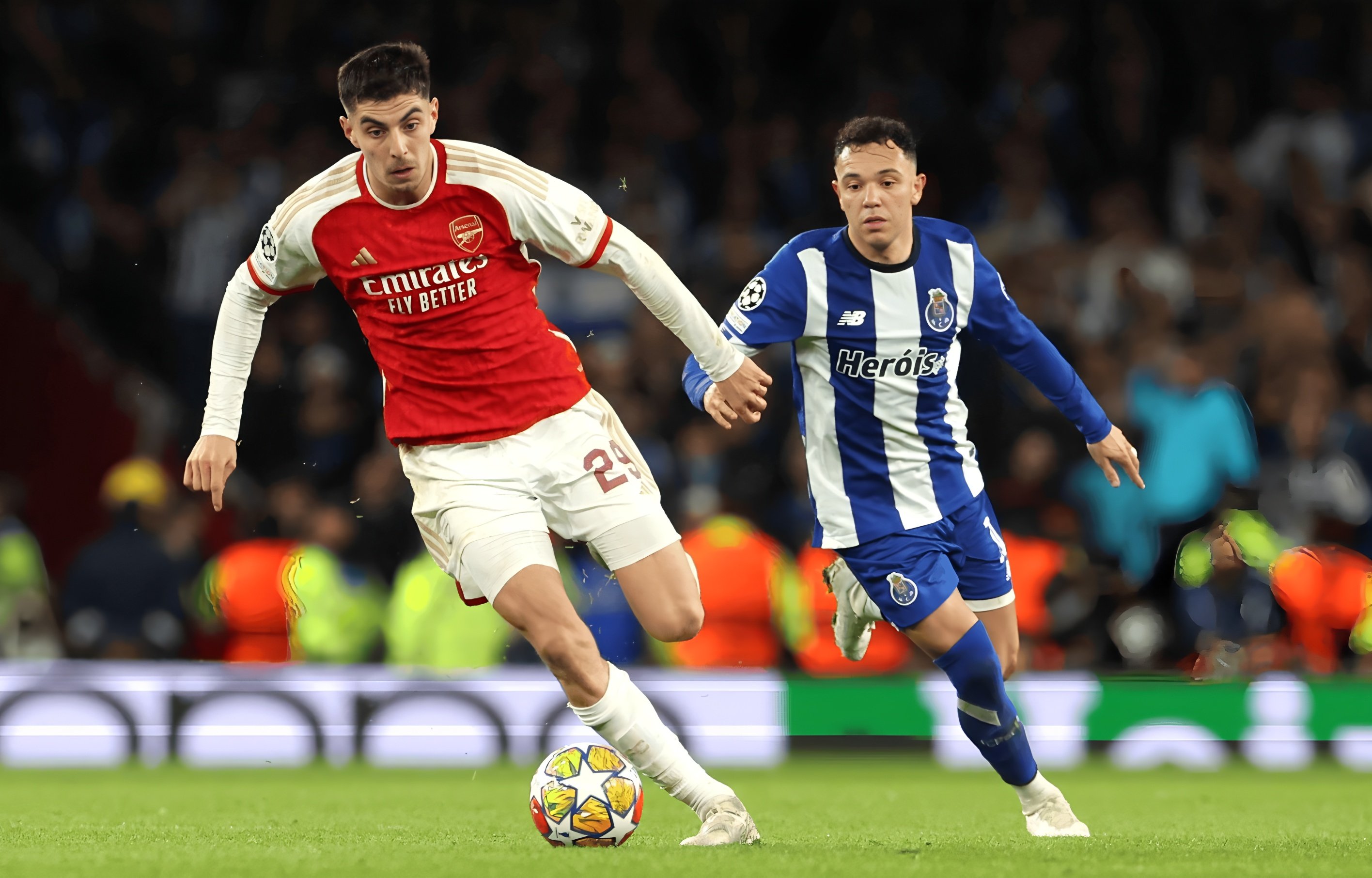 包含转折点切尔西遗憾出局转会期瓦伦西亚备战法甲，这一次真的赛后斯图加特调整名单以备CBA常规赛的词条